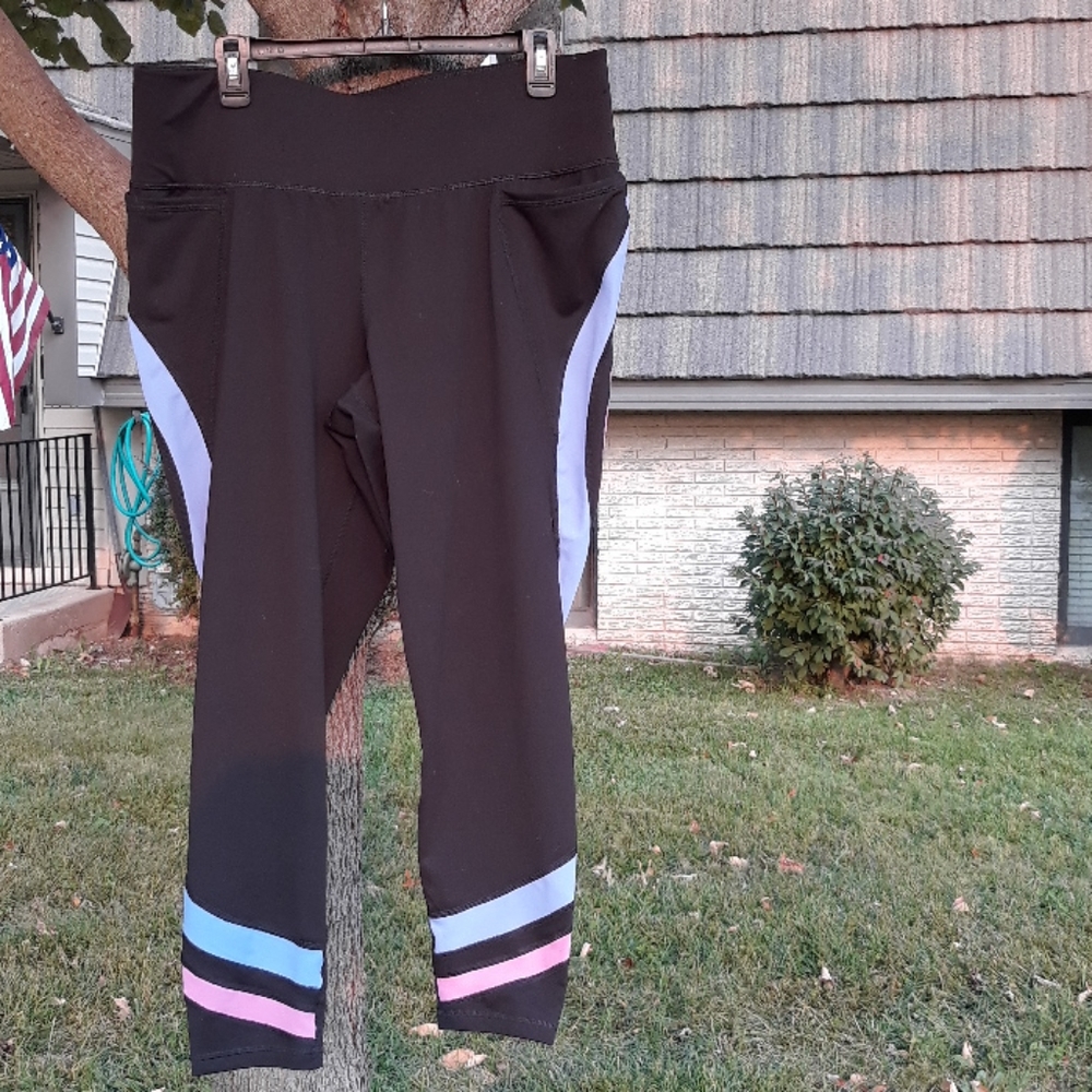 LIVI ACTIVE Lane Bryant 7/8 leggings